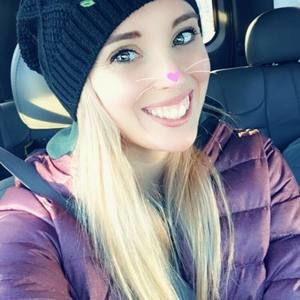 Meet your Posher, Abby